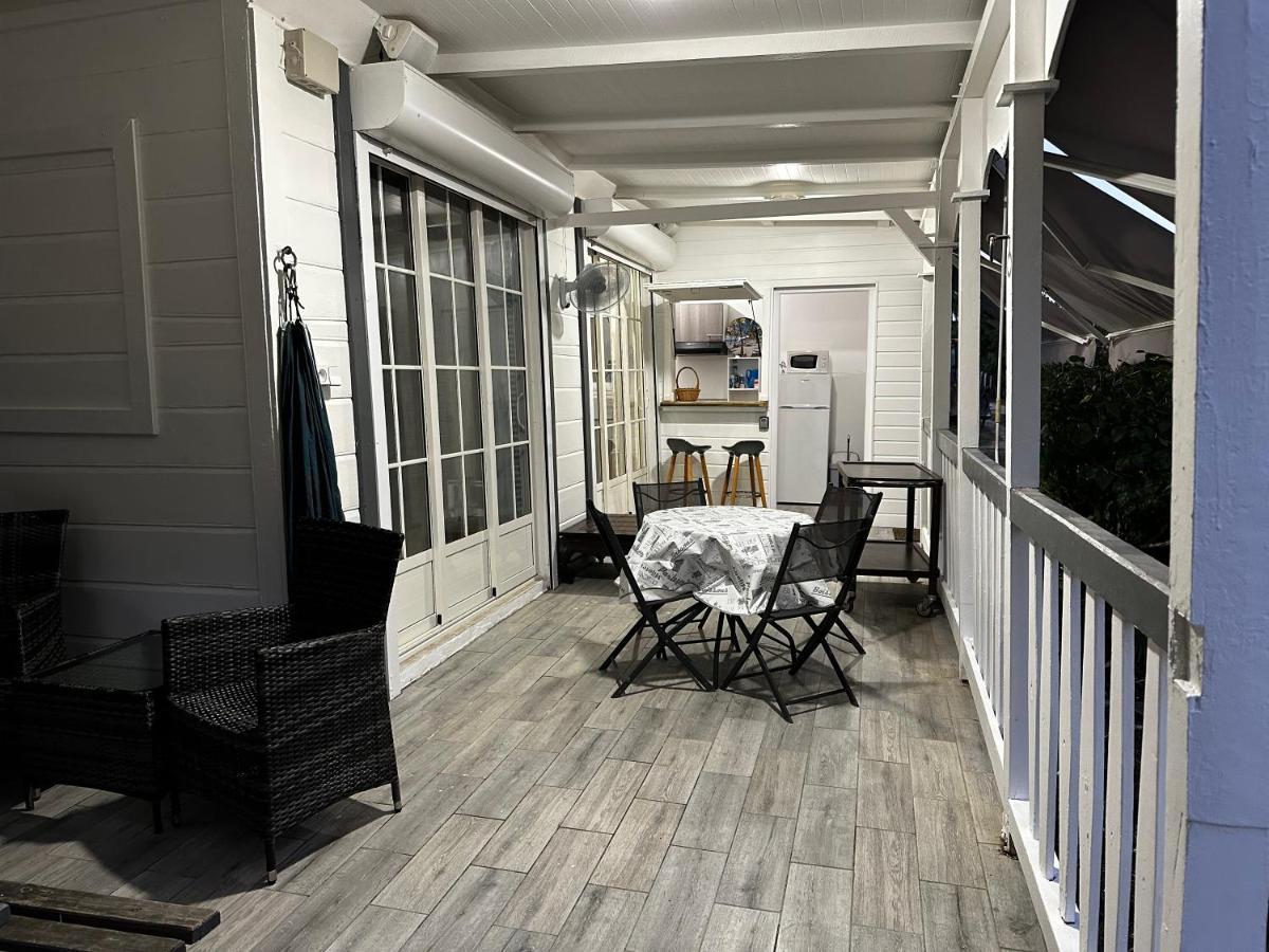 Le Cottage De Castaing Sur Plage Privee Sainte-Anne (Grande-Terre) Exterior foto