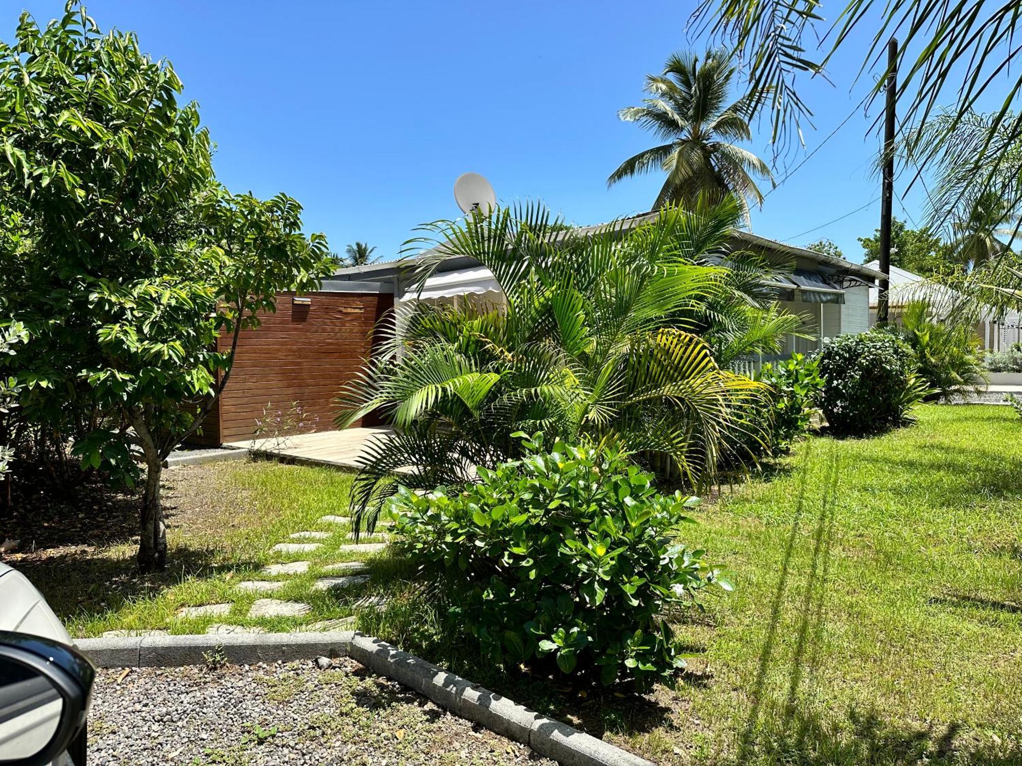 Le Cottage De Castaing Sur Plage Privee Sainte-Anne (Grande-Terre) Exterior foto